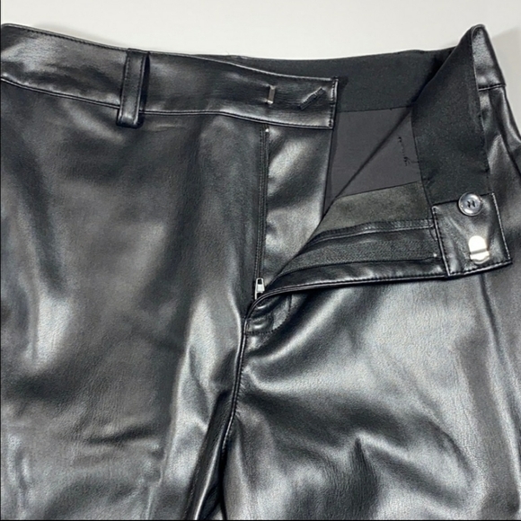 NWT Faux Leather Crop Cargo Pants - Picture 4 of 8